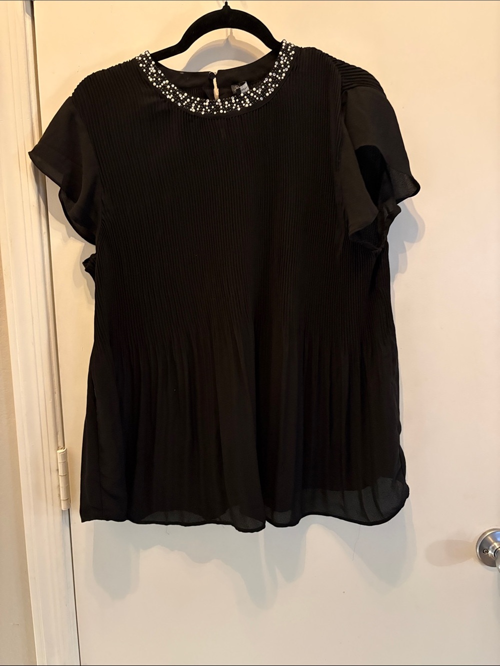 Adrianna Papell Women’s Black Embellished Neck Pleated Women's Top Size L